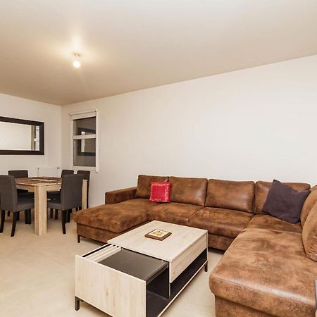Bright 68 M2 Apartment Near The Stade De France Aubervilliers Bagian luar foto