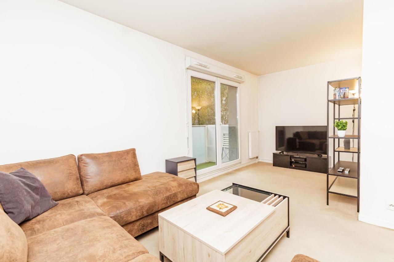 Bright 68 M2 Apartment Near The Stade De France Aubervilliers Bagian luar foto