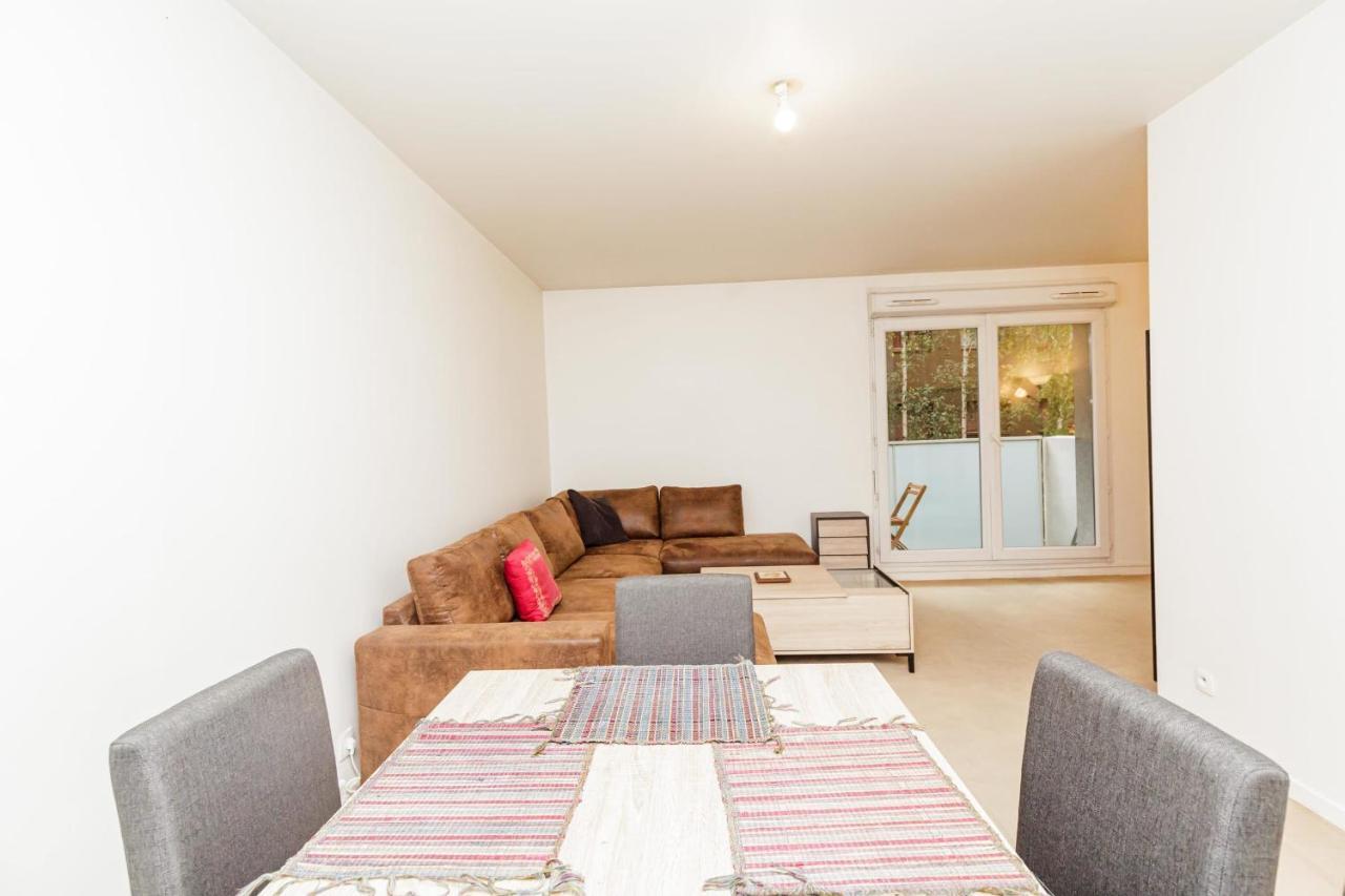 Bright 68 M2 Apartment Near The Stade De France Aubervilliers Bagian luar foto