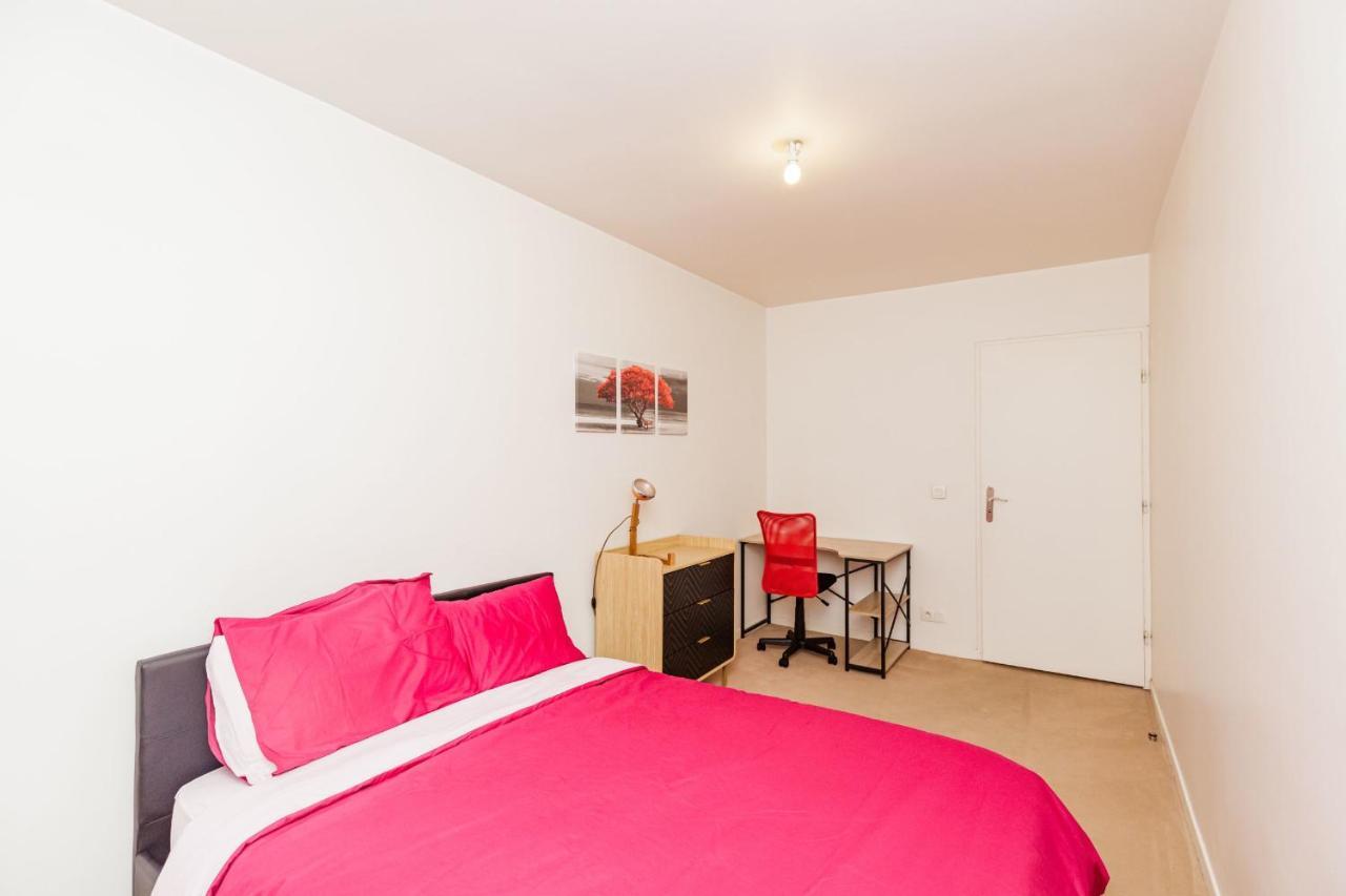 Bright 68 M2 Apartment Near The Stade De France Aubervilliers Bagian luar foto